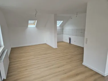 Oak Snow Topical 34650650