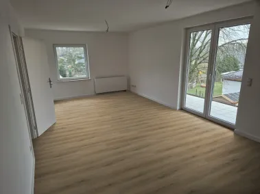 Oak Snow Topical 32650650