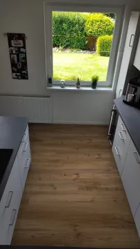 Larch Nordic Brown 32650880