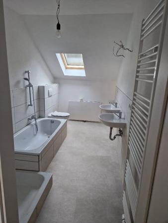 Concrete Dark Grey 69Am83E