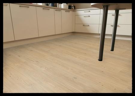 Aspe Aspecta Vinylboden Excellence XL-Planke GD70 Almond GD7032PL58209cta Vinylboden Excellence XL-Planke GD55 Prespa D476501X 4V-Fuge