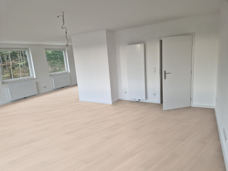 PLC296R Light Maple Cream