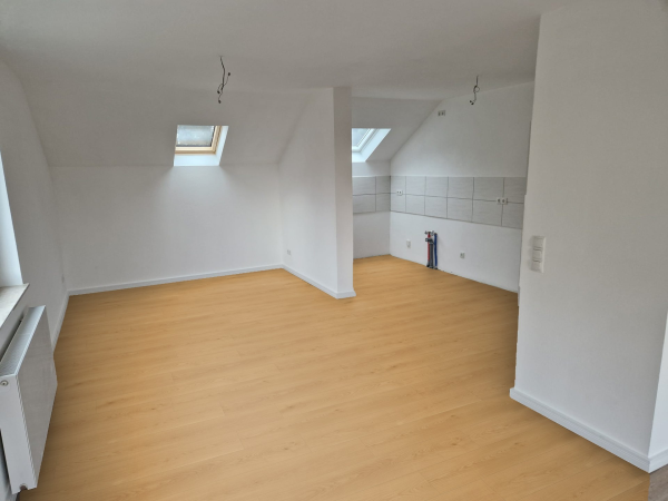 34750 400 MALACIA 5.5 oak living