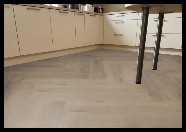 Aspecta Vinylboden Contours IC55 Chantilly Chevron Ble 6416724X