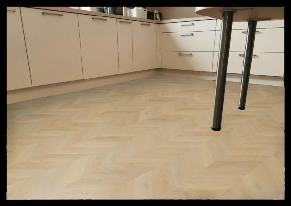 Aspecta Vinylboden Contours IC55 Versailles Chevron Naturel 6816739X