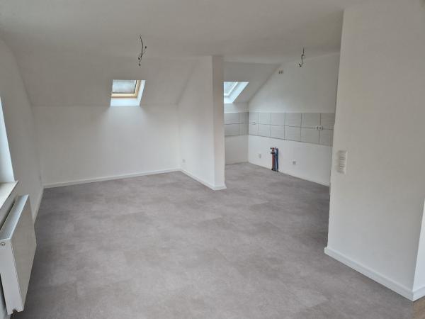 Concrete Dark Grey 69Am83E