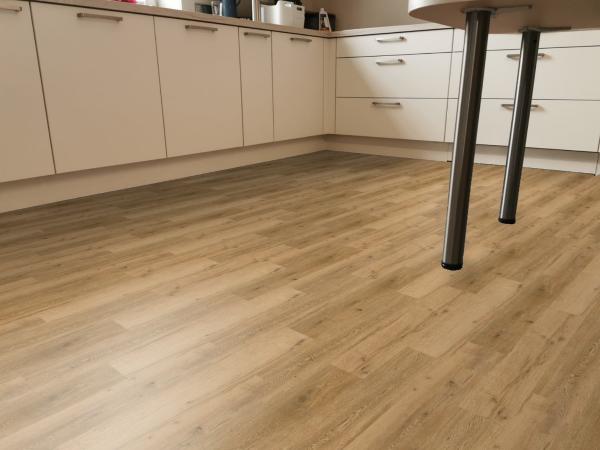 Capri 69Cd03 Oak Evita Honey