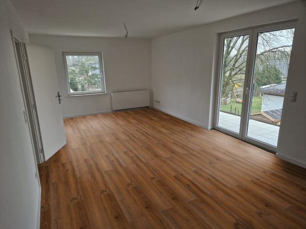 CasaNova 84Cs08 Eiche Dunkel LHD 4V