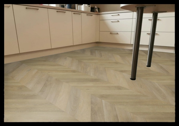 Aspecta Vinylboden Contours Chevron IC55 Como 85C76565X Aspecta Vinylboden Contours Chevron IC55 Como 85C76565X