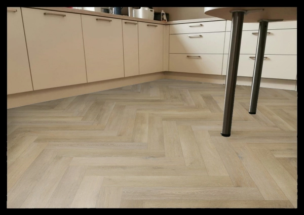 Aspecta Vinylboden Contours HB IC55 Como 85HB76565X Aspecta Vinylboden Contours HB IC55 Como 85HB76565X