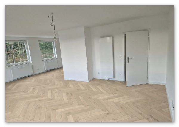 Forest Herringbone Fischgrät by CoreTec Forest Herringbone Fischgrät by CoreTec