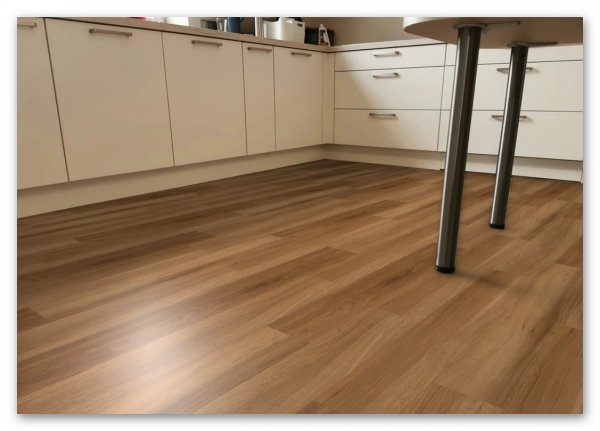 Eiche Royal Walnut 85 50 RLV 3585 Eiche Royal Walnut 85 50 RLV 3585