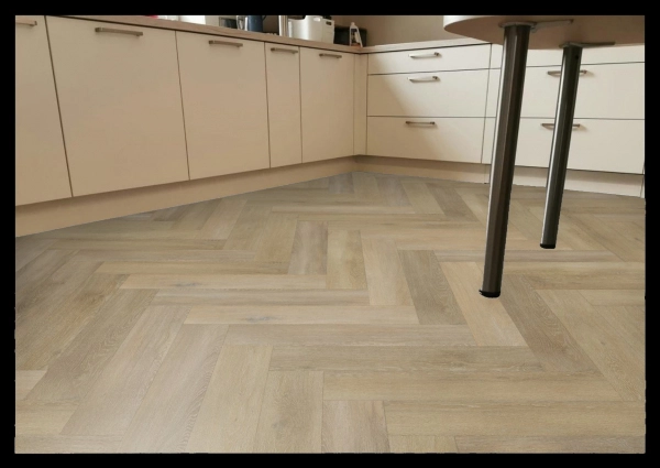 Aspecta Vinylboden Contours HB GD55 Cosmo D5HB76565X Aspecta Vinylboden Contours HB GD55 Cosmo D5HB76565X