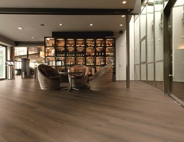 Enia Monaco Oak Barrel Enia Monaco Oak Barrel