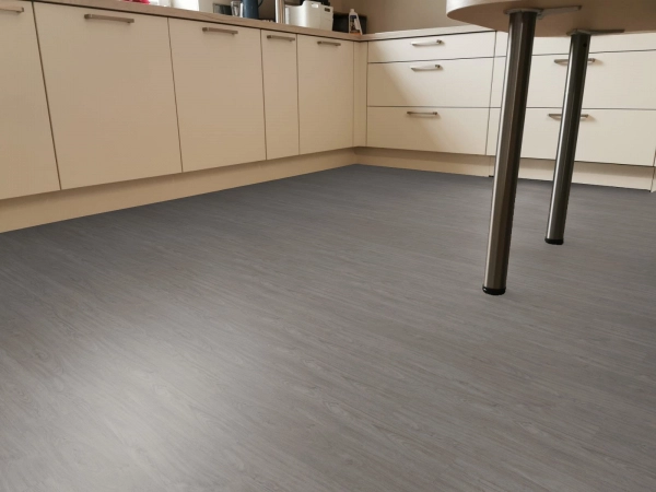 Enia Adoria 2.0 Oak Grey Middle Enia Adoria 2.0 Oak Grey Middle
