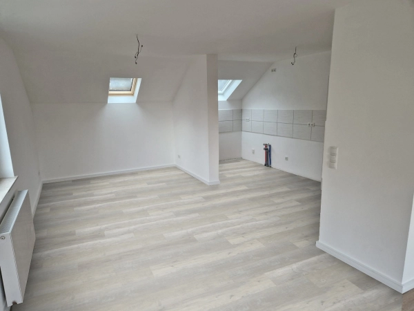 Enia Nantes und Nauders Rustic White Enia Nantes und Nauders Rustic White