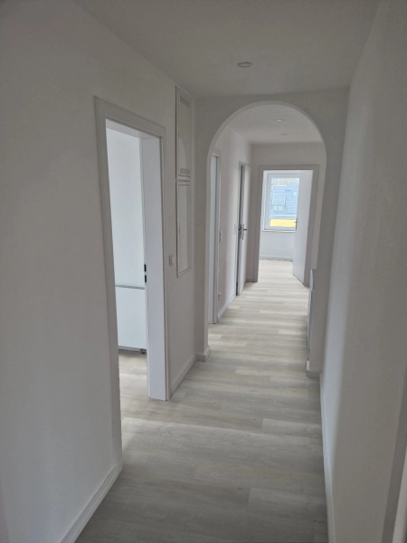 Enia Nantes und Nauders Rustic White Enia Nantes und Nauders Rustic White