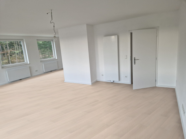 PLC296R Light Maple Cream