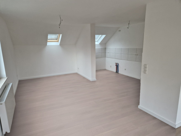 PLC302R Soft Oak Silver