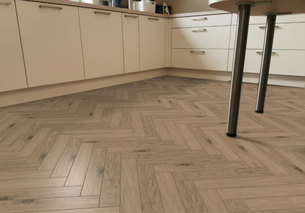 Designboden CoreTec Authentics RICHMOND 50 LVREH 4357 Fischgrät