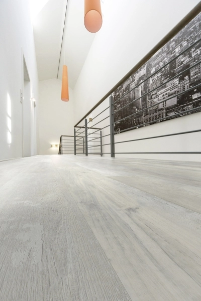 Enia Nantes und Nauders Rustic White Enia Nantes und Nauders Rustic White