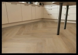 Aspecta Vinylboden Contours IC55 Chantilly Chevron Soleil 6416726X